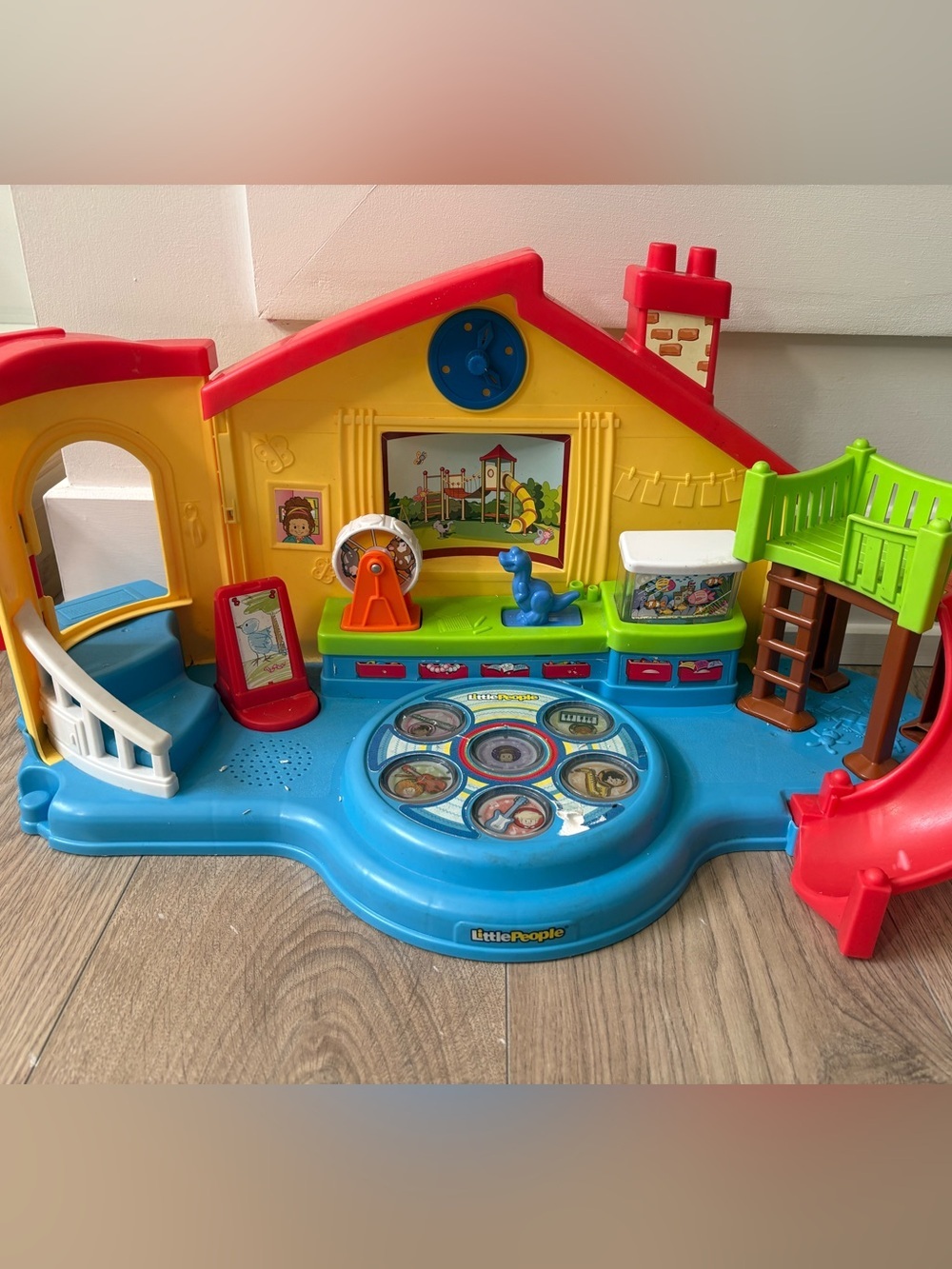 Fisher-Price Little People Schoolhouse Playset w/ Sounds & Music